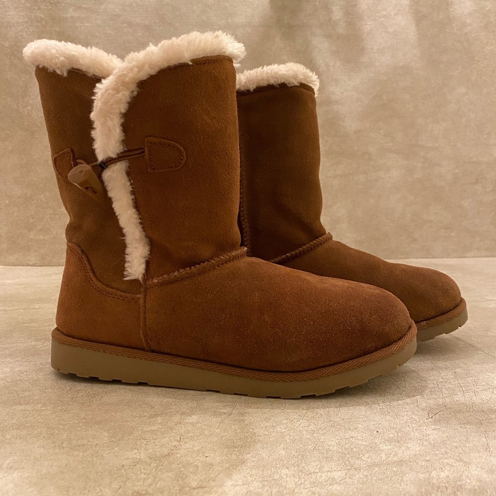 Magellan Boots size 7